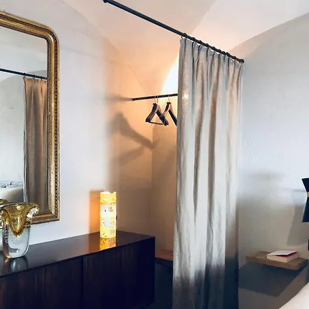 Boutique Loft Steps From The Colosseum - Gio Lejlighed