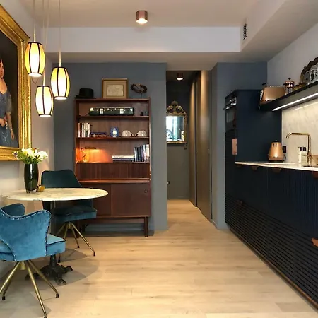 Boutique Loft Steps From The Colosseum - Gio *