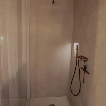 Apartament Boutique Loft Steps From The Colosseum - Gio